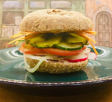 Load image into Gallery viewer, Original Oat Bagel/Bagel à l'avoine original sans gluten - rND Bakery